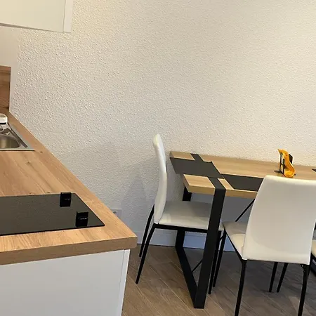 F2 Free Parking 7min To Airport 카르농 플라주