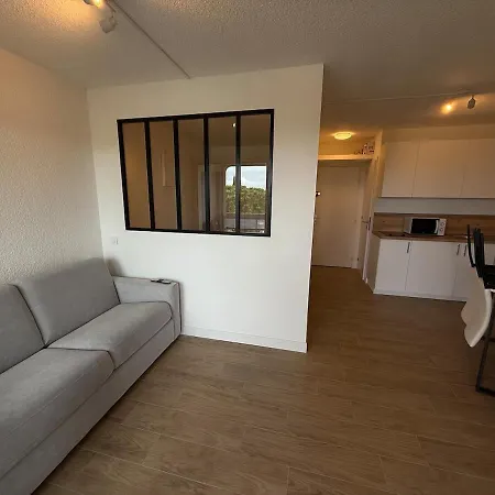 Apartment F2 Free Parking 7min To Airport Carnon-Plage