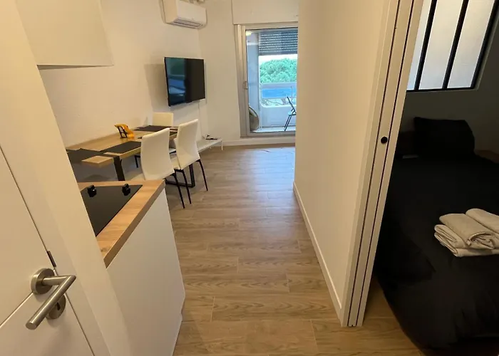 F2 Free Parking 7min To Airport *